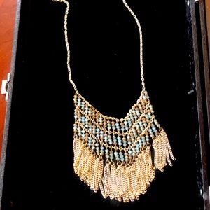 Stunning necklace. Like new.